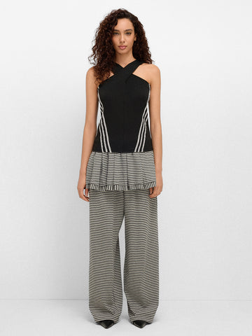 Static Line Crossover Top – Jet Black