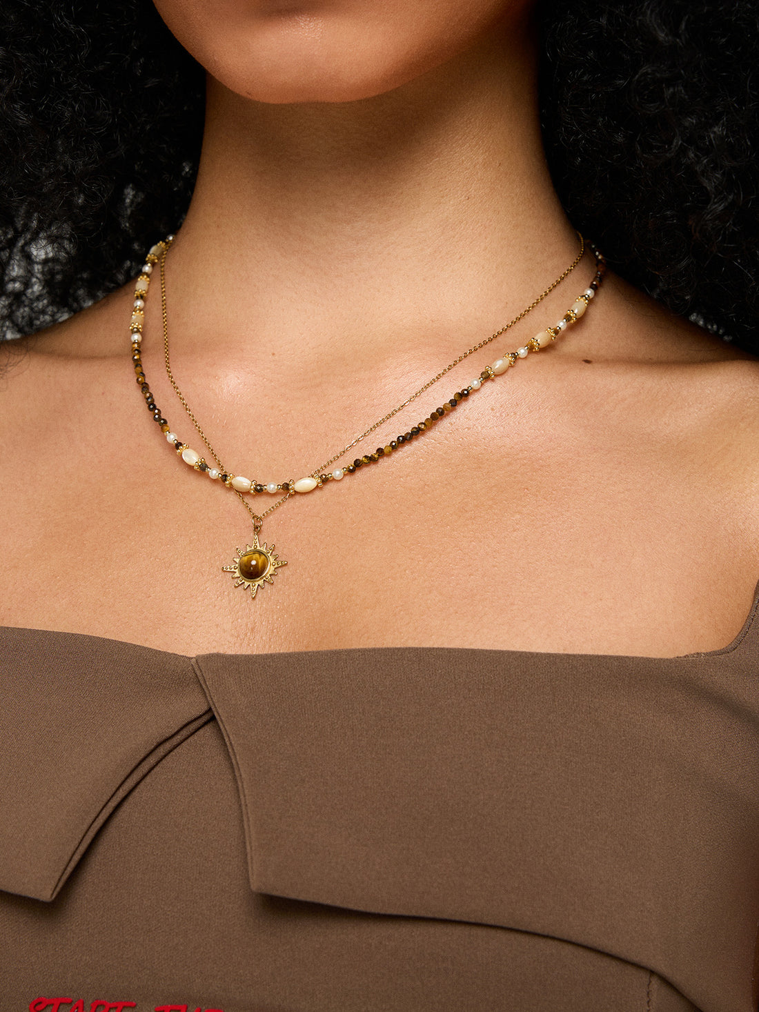 The Sun Layer Chain Necklace – Gold Tone