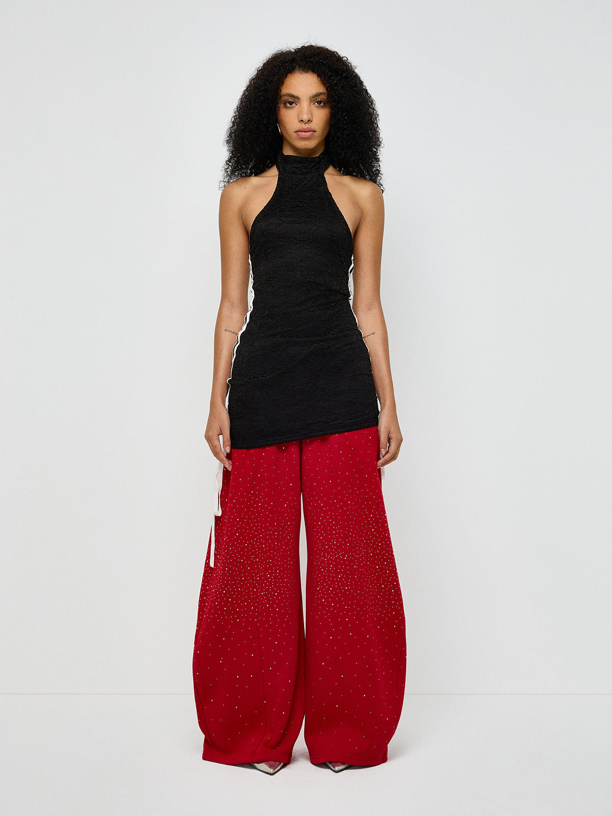 Held Breath Lace Halter Top – Black