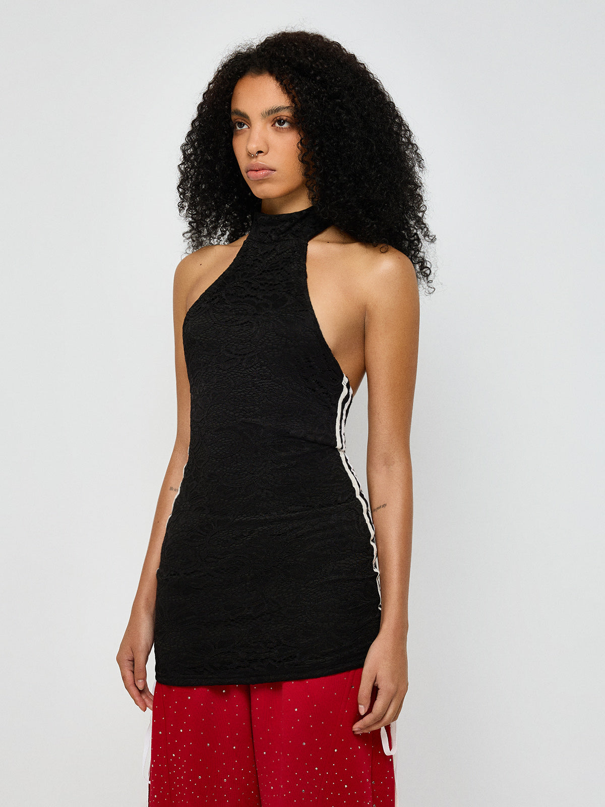 Held Breath Lace Halter Top – Black