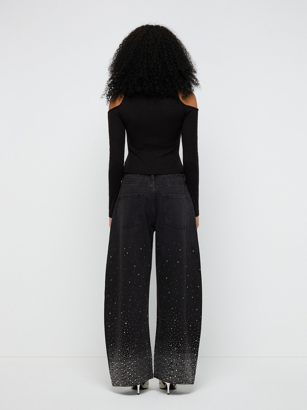 Night Watch Slim Knit Sweater – Ink Black