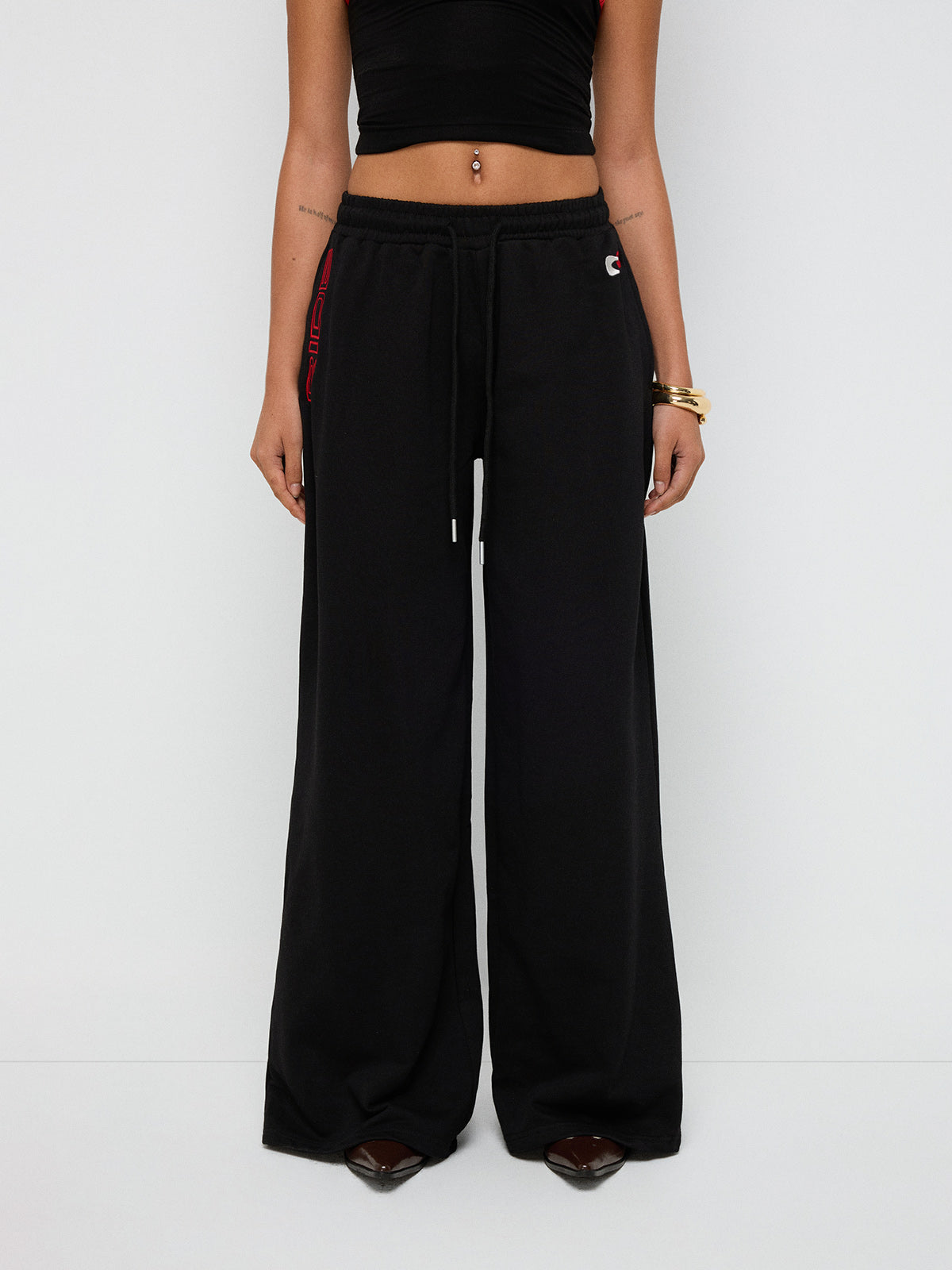 Split Power Wide Training Pants – Black Red