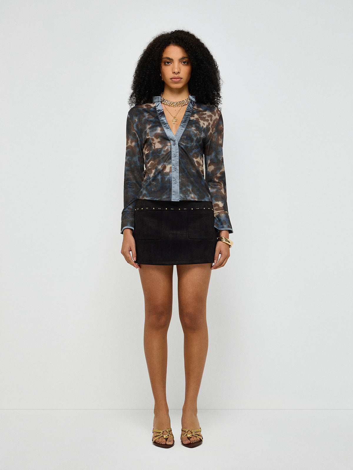 Gold Detail Moment Suede Skirt – Shadow Black