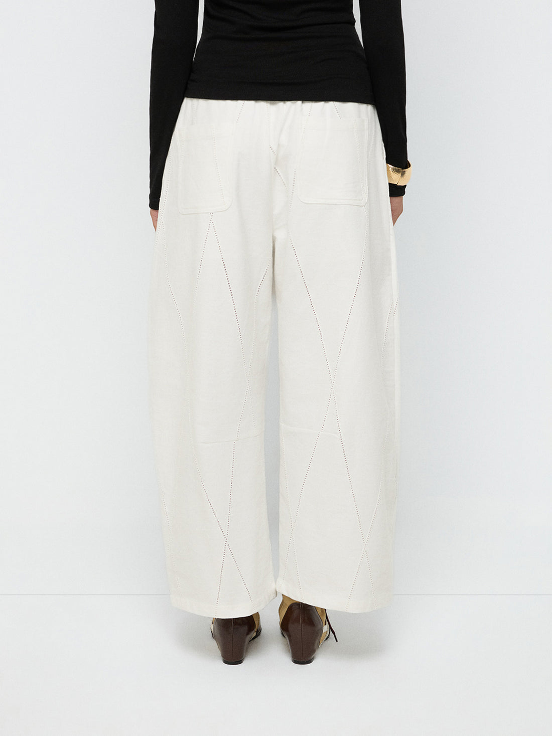 Carved Grid Cut Curve Pants – Ivory Cream