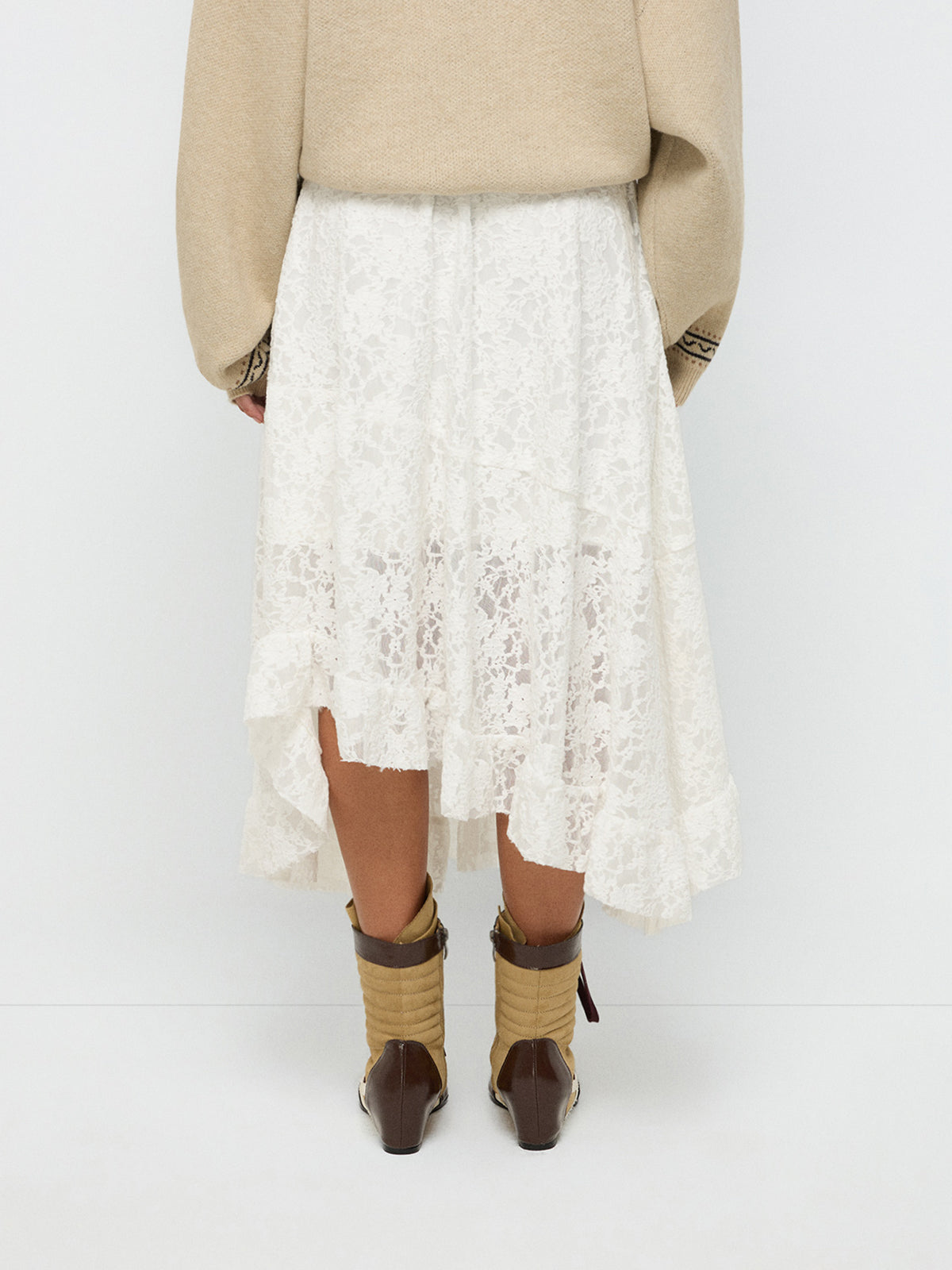 Falling Edge Lace Skirt – Ivory White