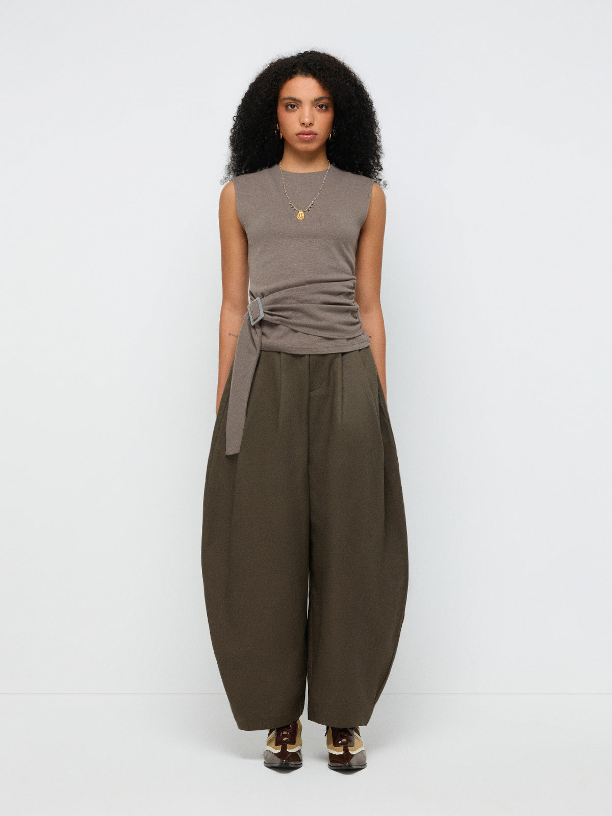 Arc Motion Wide Curve Pants – Olive Ash