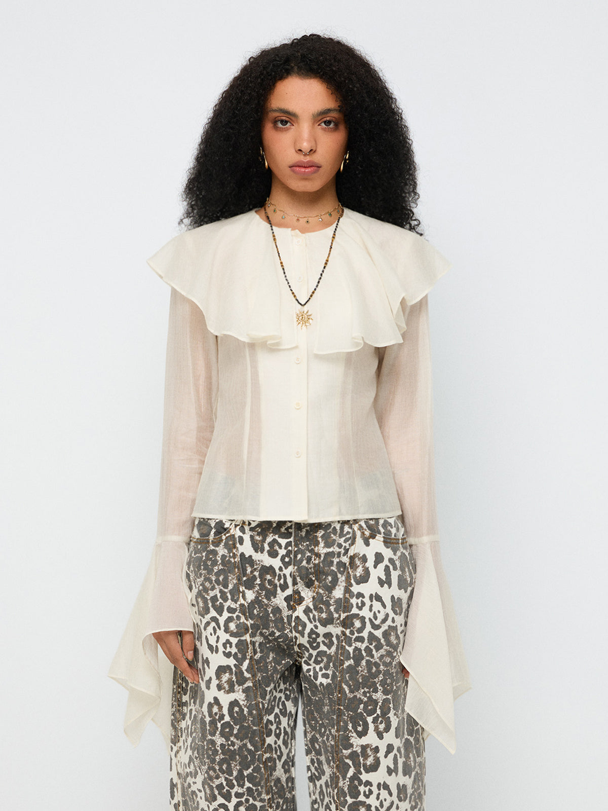 Air Light Ruffle Blouse – Ivory Cloud