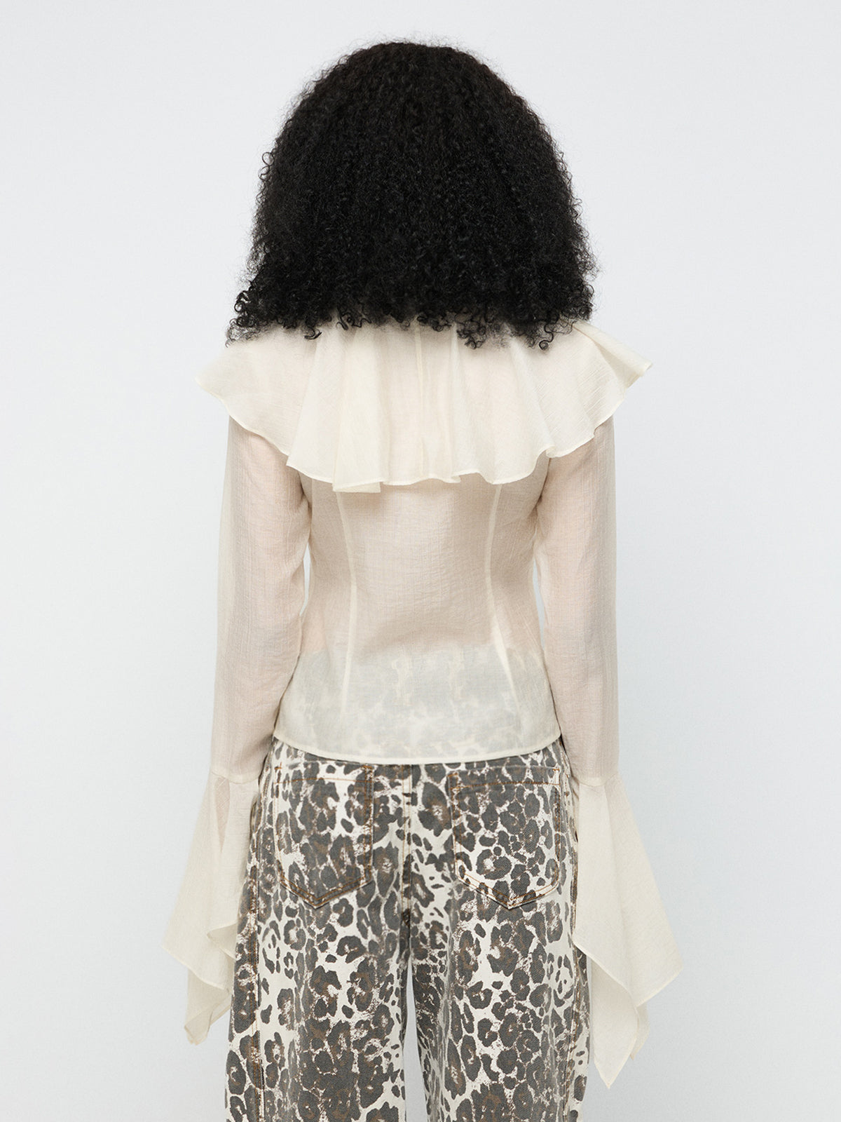 Air Light Ruffle Blouse – Ivory Cloud