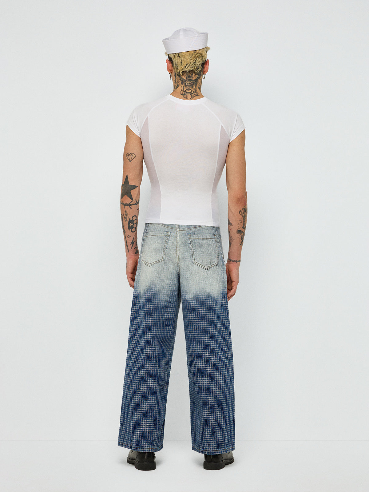 No Refund Looks Mesh Tee – Chalk White