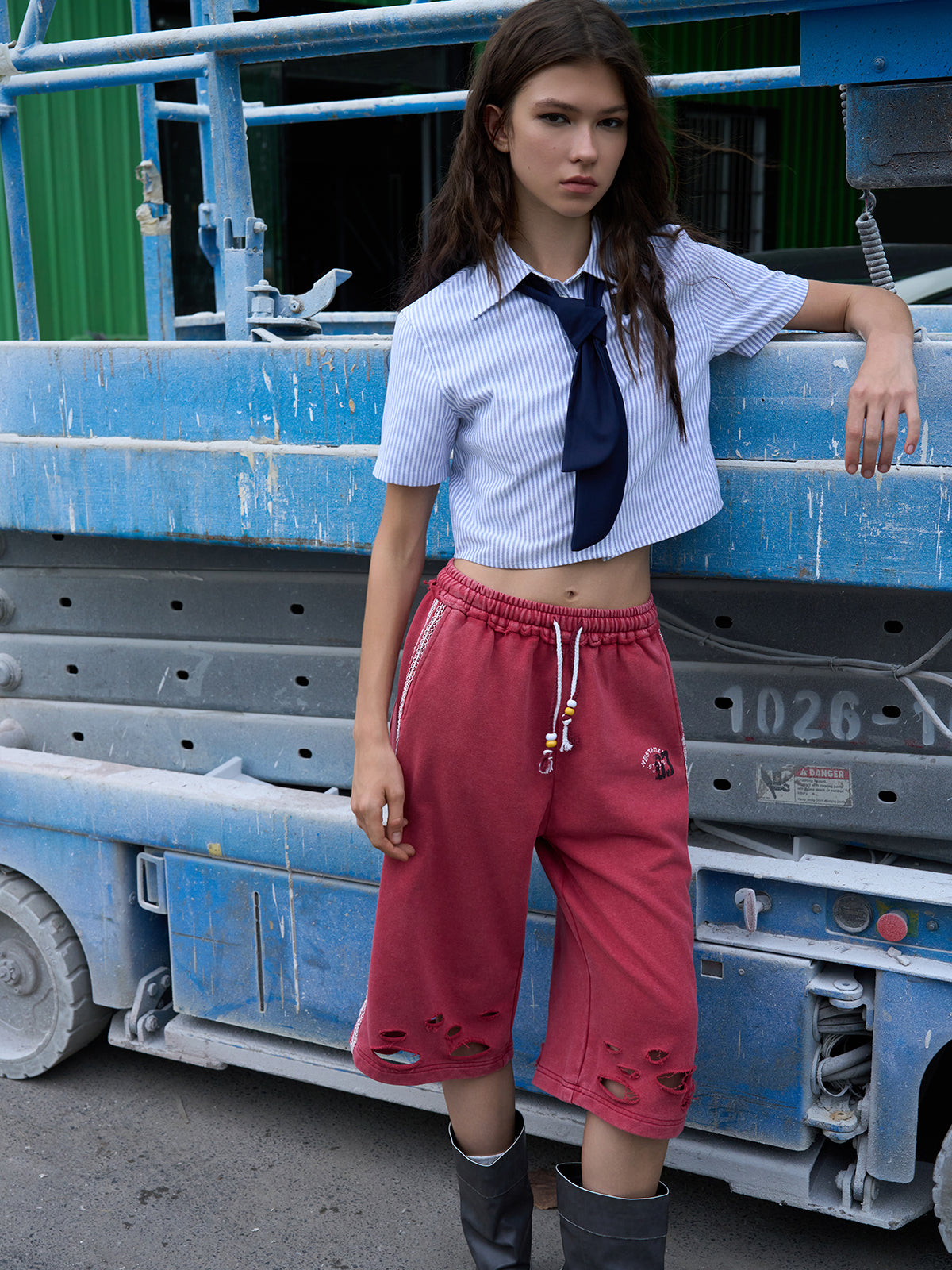 Twin Sheet Crop Shirt – Bleach Stripe