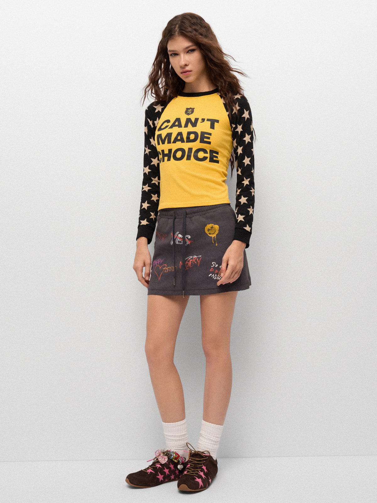 Star Juggle Clash Tee - Mango Black