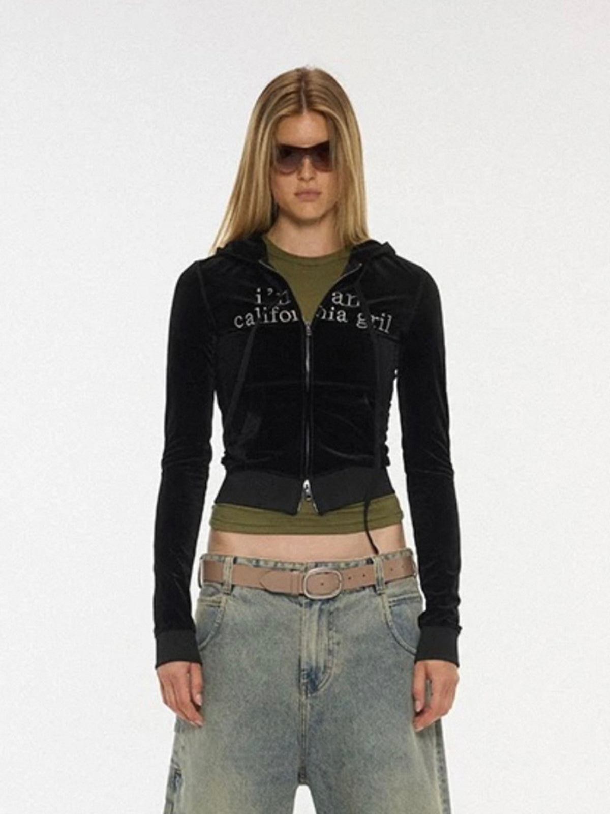 Co-ed Dorm Skimming Velour Cropped Zip-up Hoodie - Black