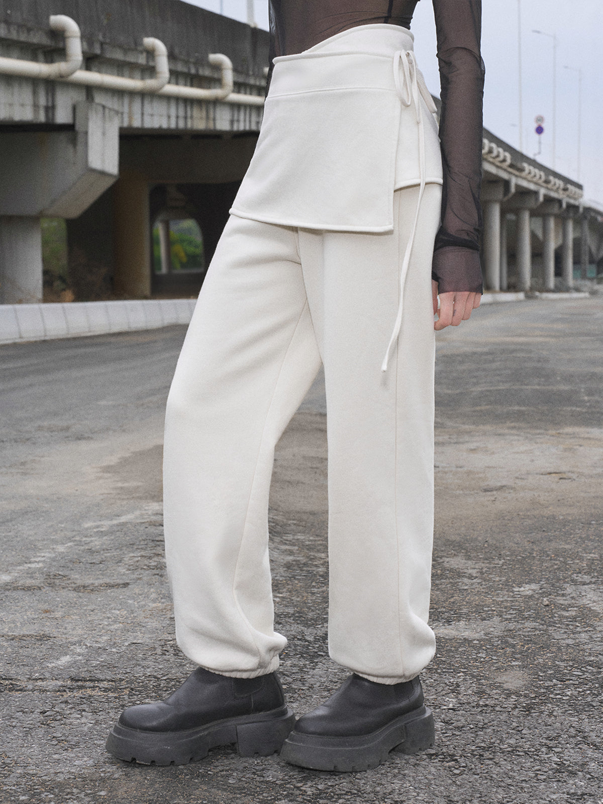 Bedazzled & Nap Sweatpants - Vanilla Glow