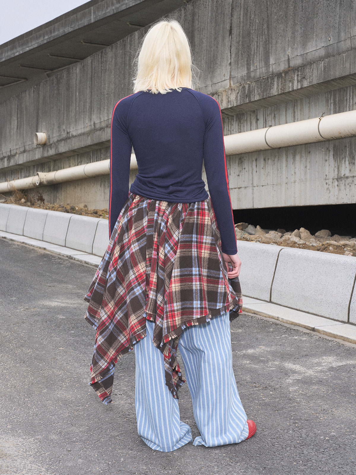 Convertible Grid Wrap - True Plaid