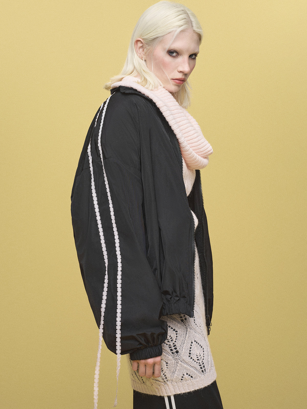 Lace-Fringed Zip Jacket - Noir Bow