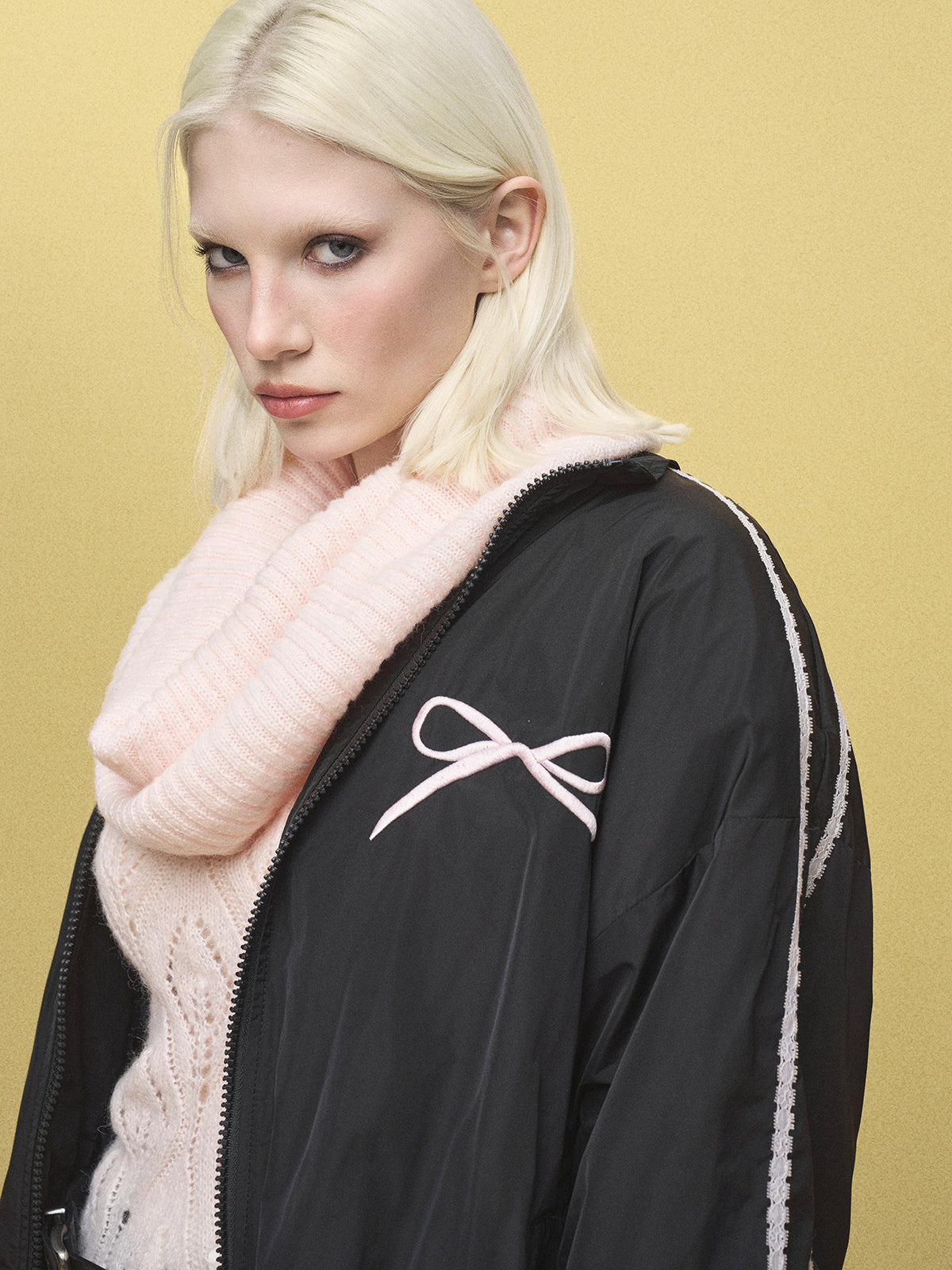 Lace-Fringed Zip Jacket - Noir Bow