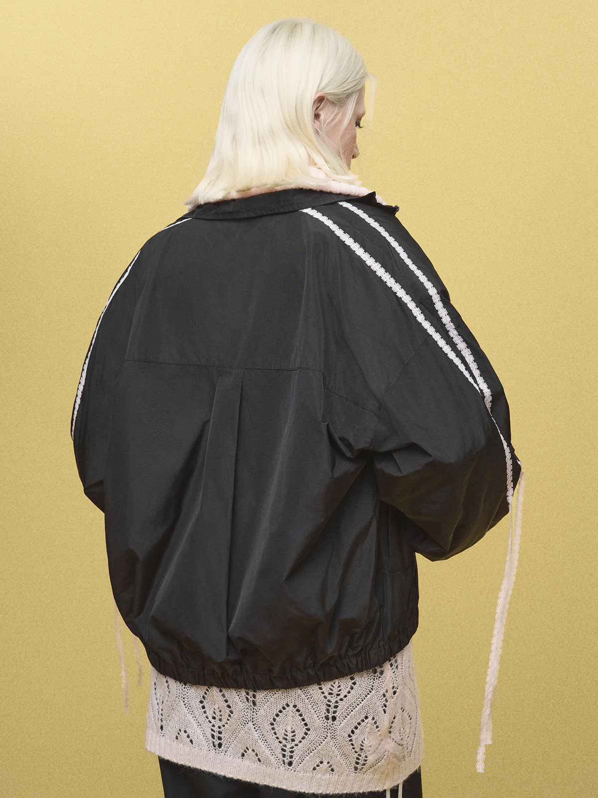 Lace-Fringed Zip Jacket - Noir Bow