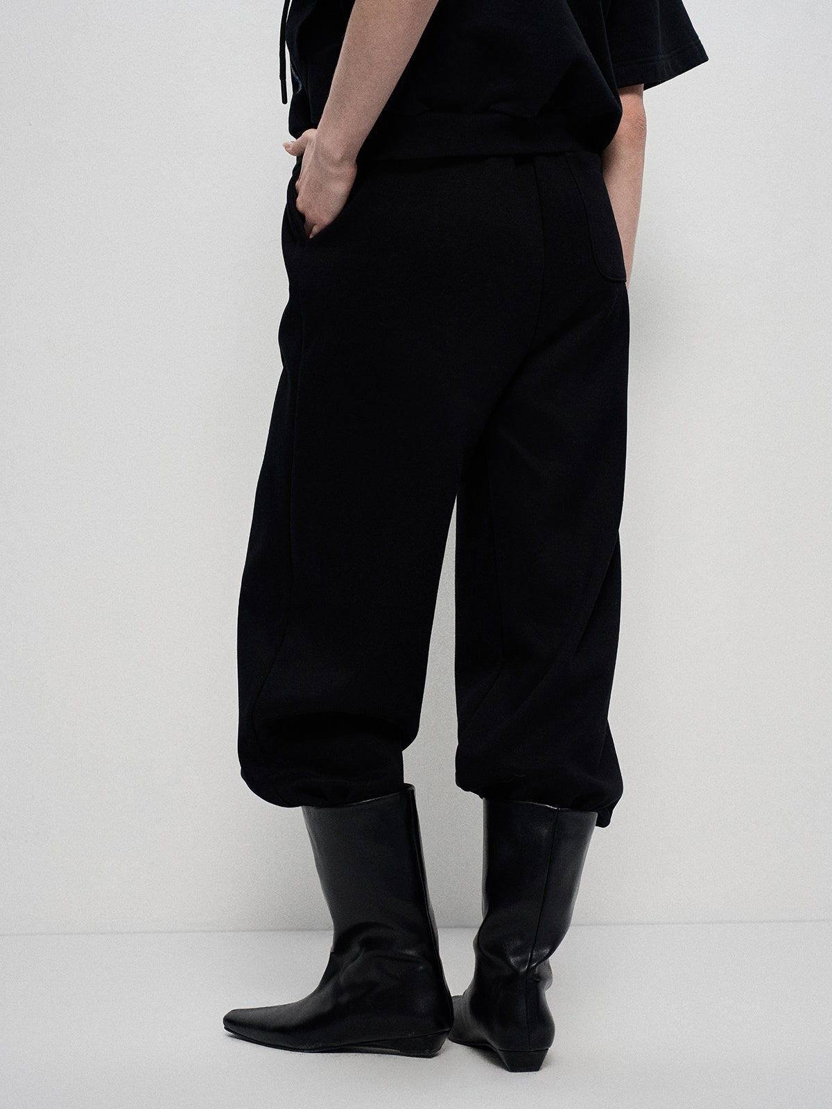 Pearl Rebel Set Laced Sweatpant - Noir Whisper
