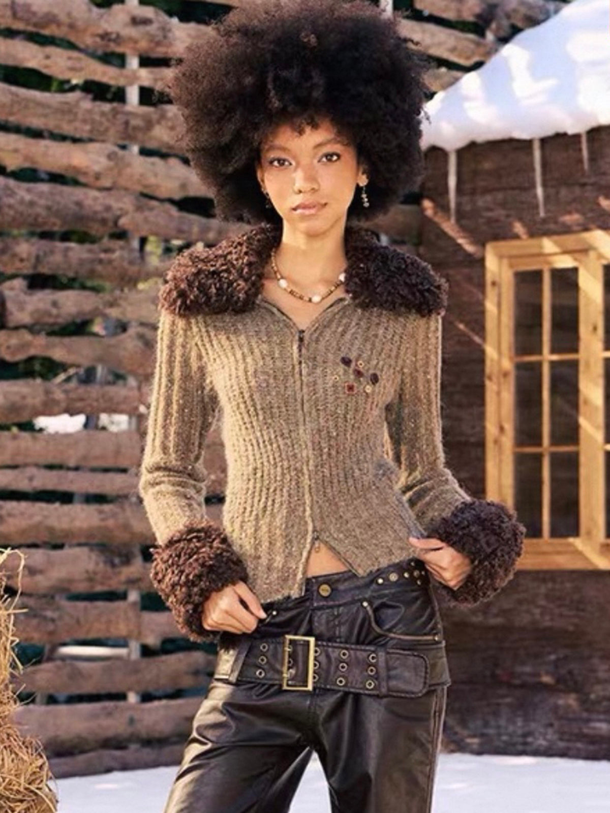 Brick Lane Skimming Patterned Long Sleeve Knit Top - Brown