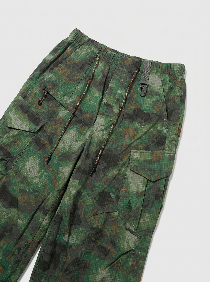 Brick Lane Wide-Leg Camouflage Cargo Shorts - Green Camo