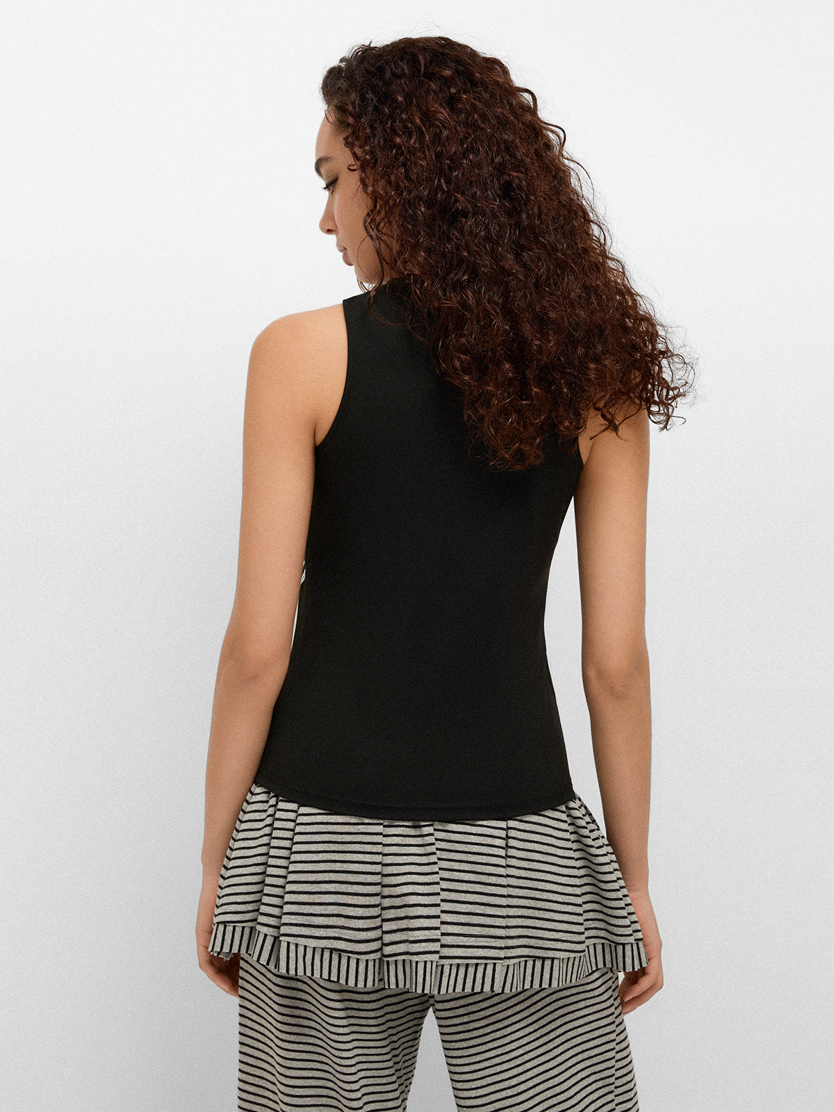 Static Line Crossover Top – Jet Black