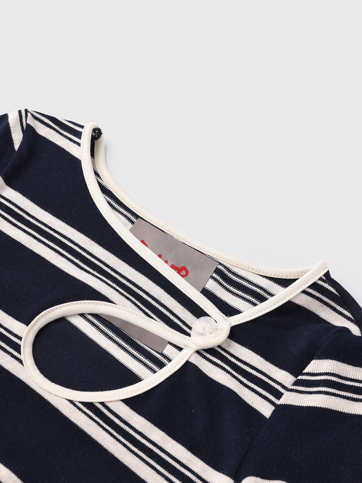 Close Call Stripe Sleeve Top – Night Grey