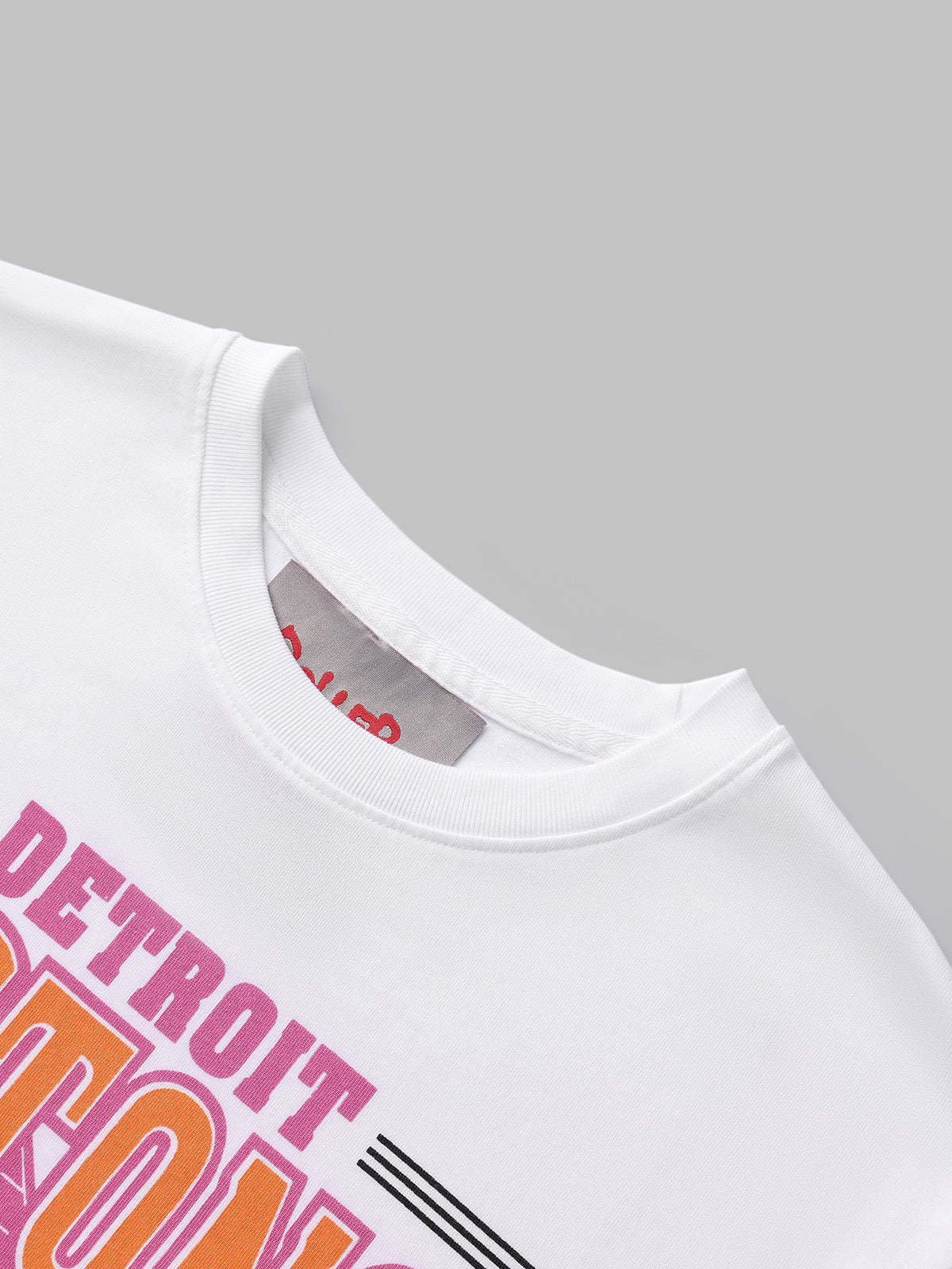 Dorm Wall Poster Tee - Chalk White