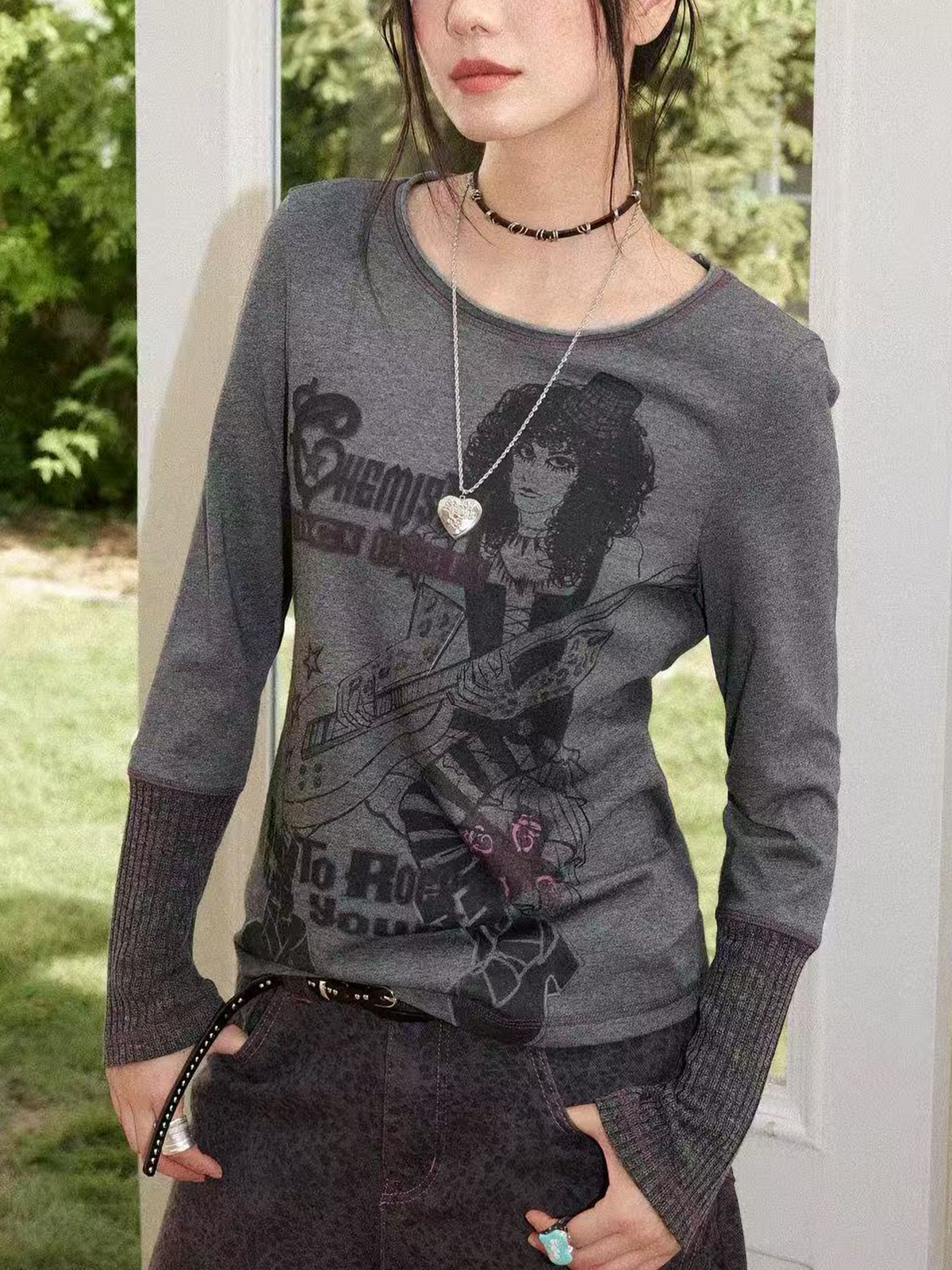 Brick Lane Graphic Print Long Sleeve Tee - Charcoal