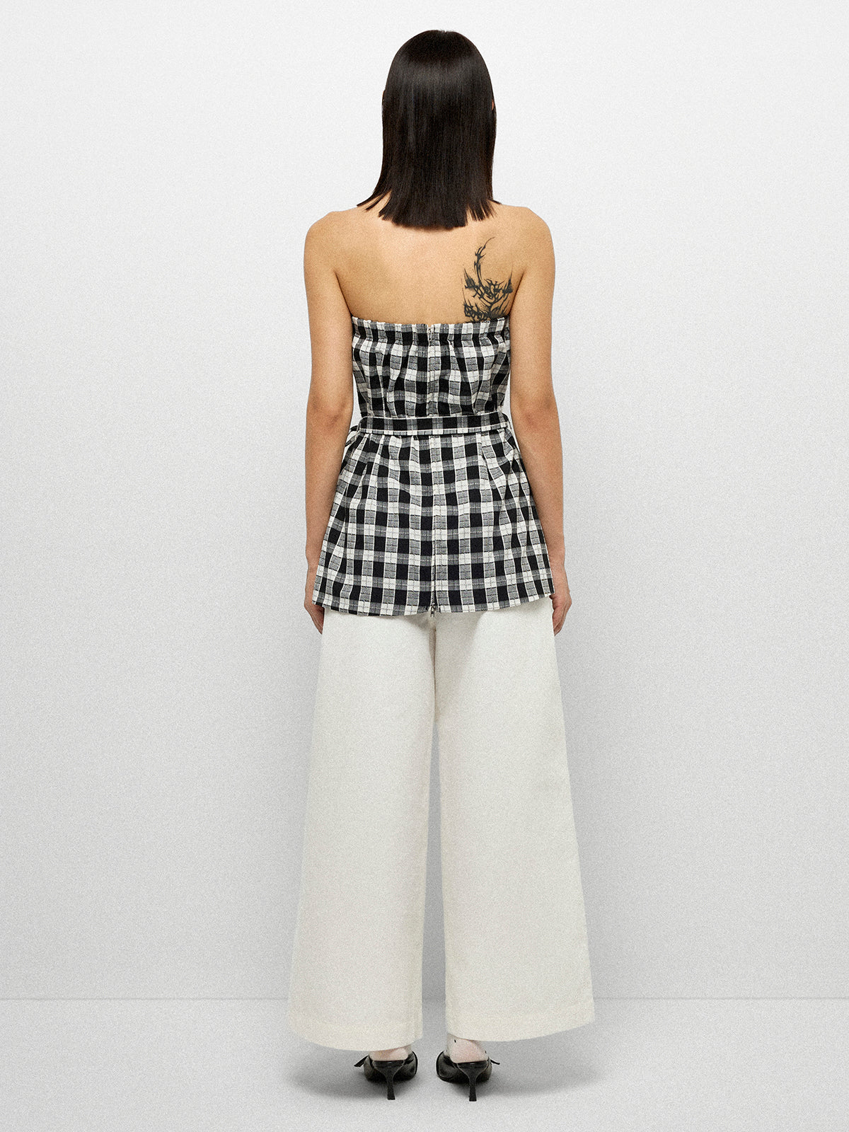Grid Knot Tube Top – Black White