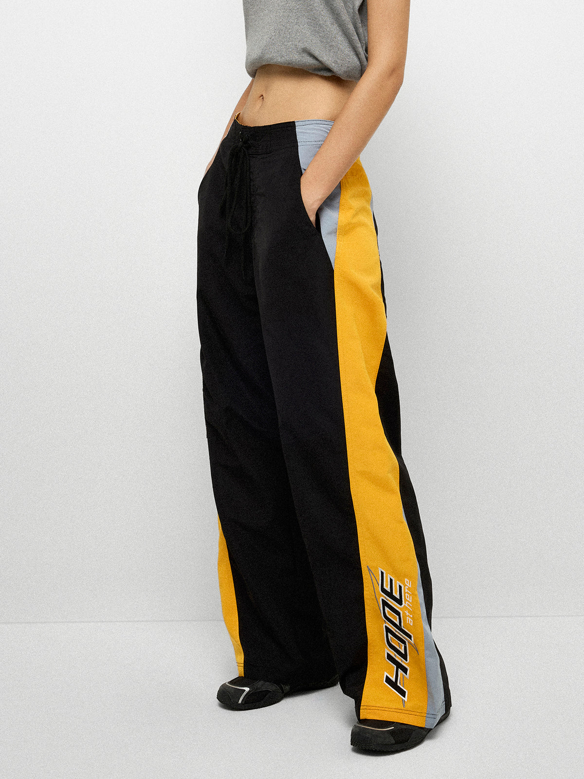 Hope Line Track Pants - Noir Yellow