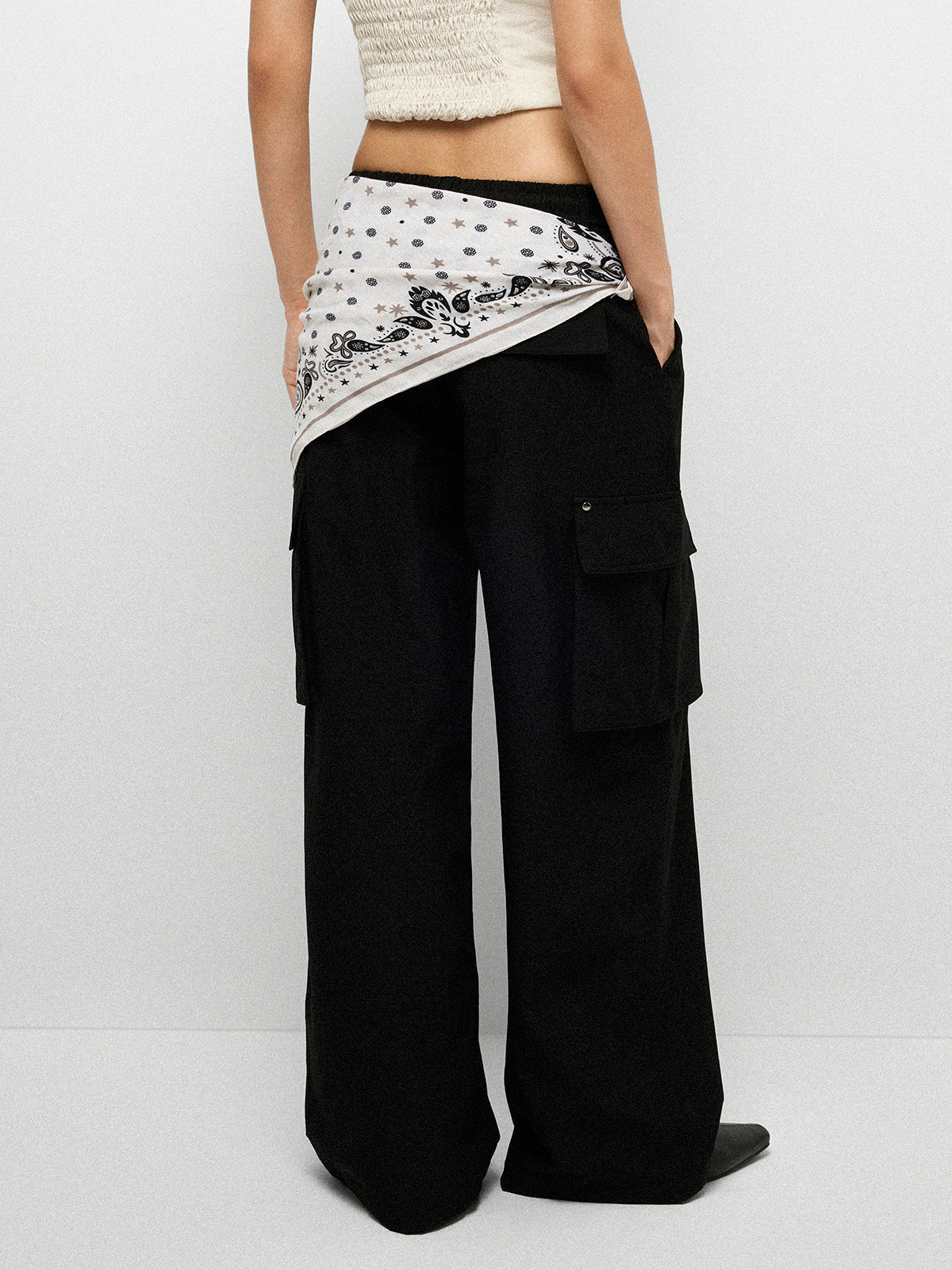 Wrap Trick Cargo Pants - Black Black