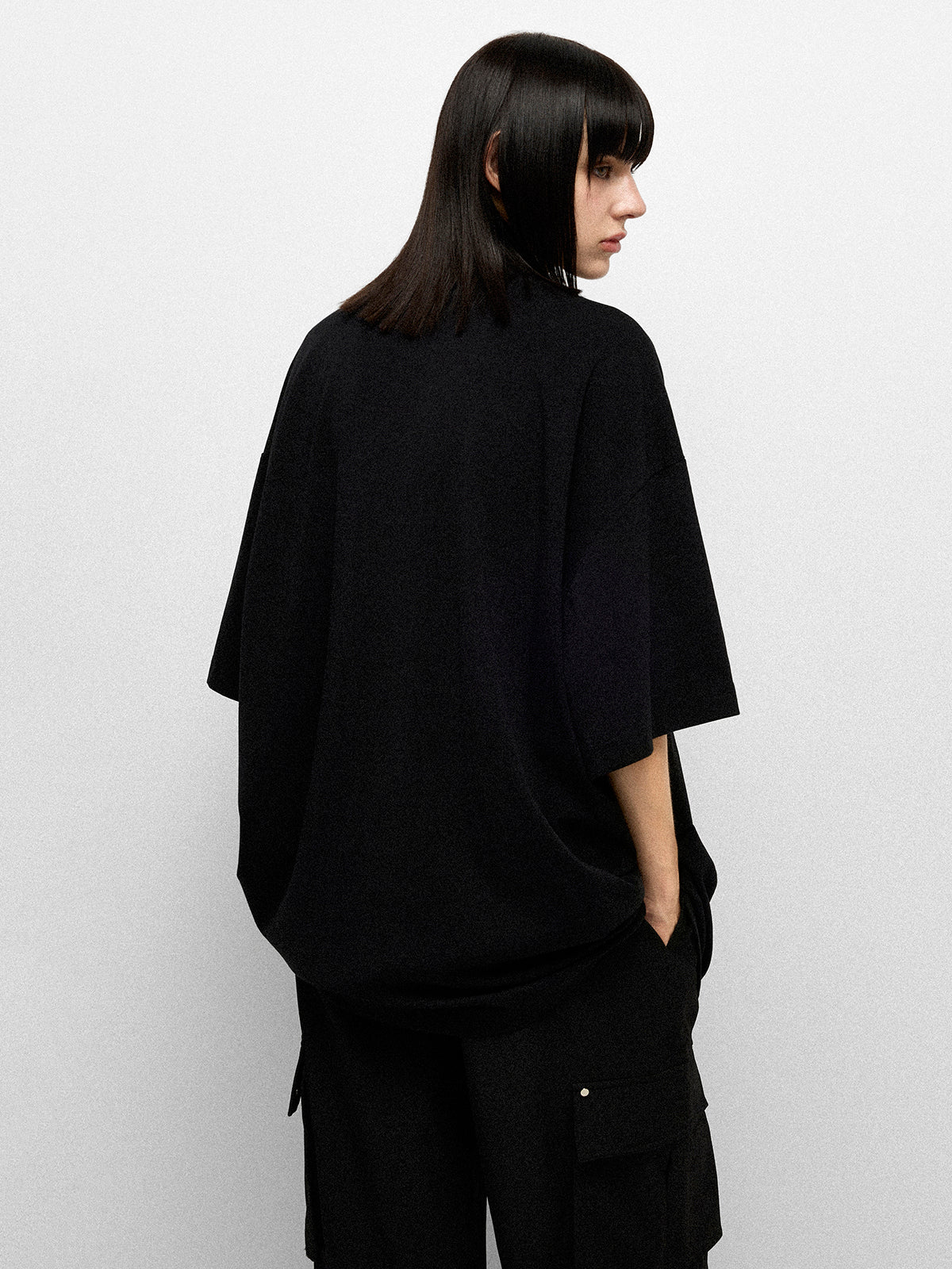 Dorm Chill Tee - Coal Black