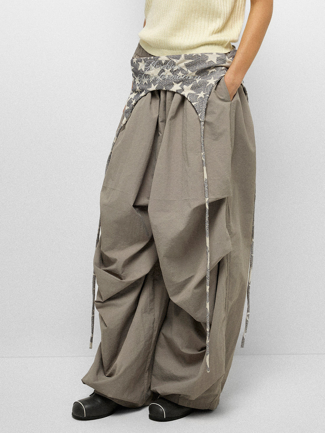 Orbit Line Cargo Pants - Moon Olive
