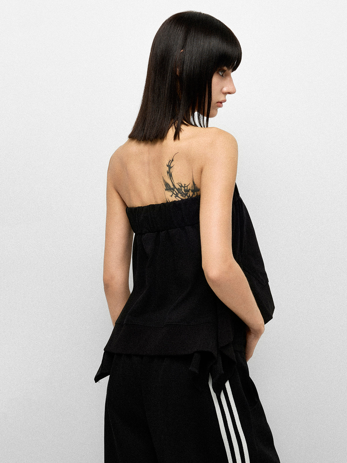 Late Check-In Tank - Shadow Black