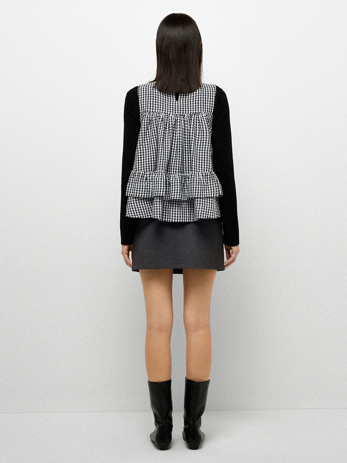 City Flirt Ruffle Tank Top – Black Check