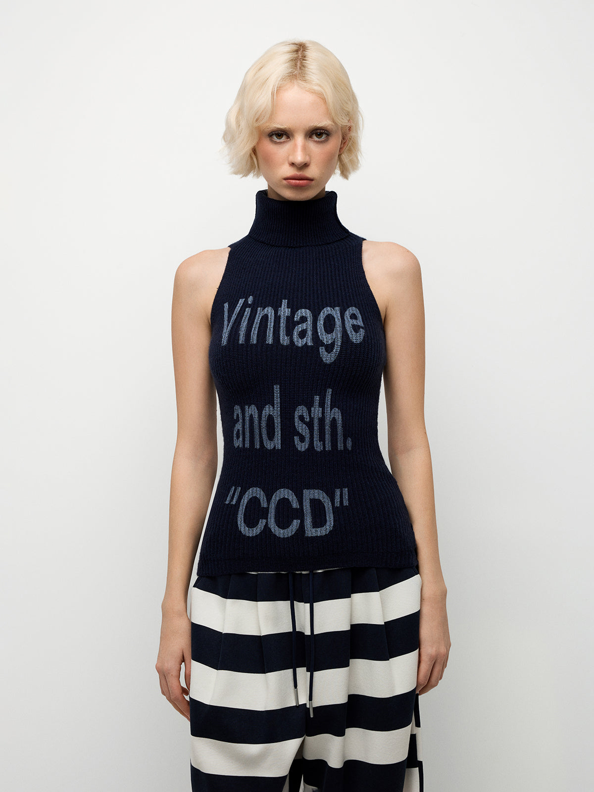 Midnight Draft Top – Navy Ink