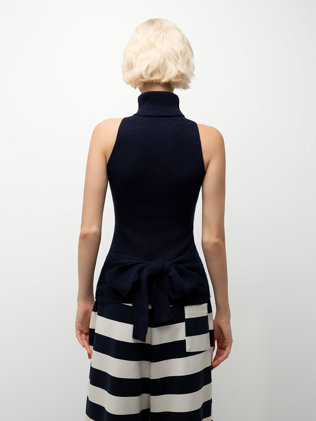 Midnight Draft Top – Navy Ink