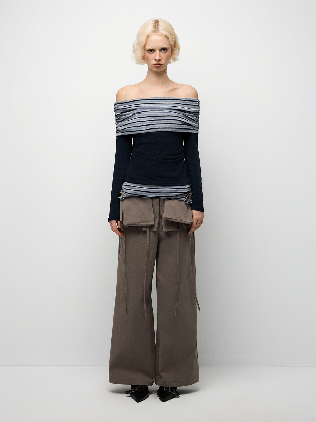 Serene Line Off-Shoulder Top – Noir Stripe