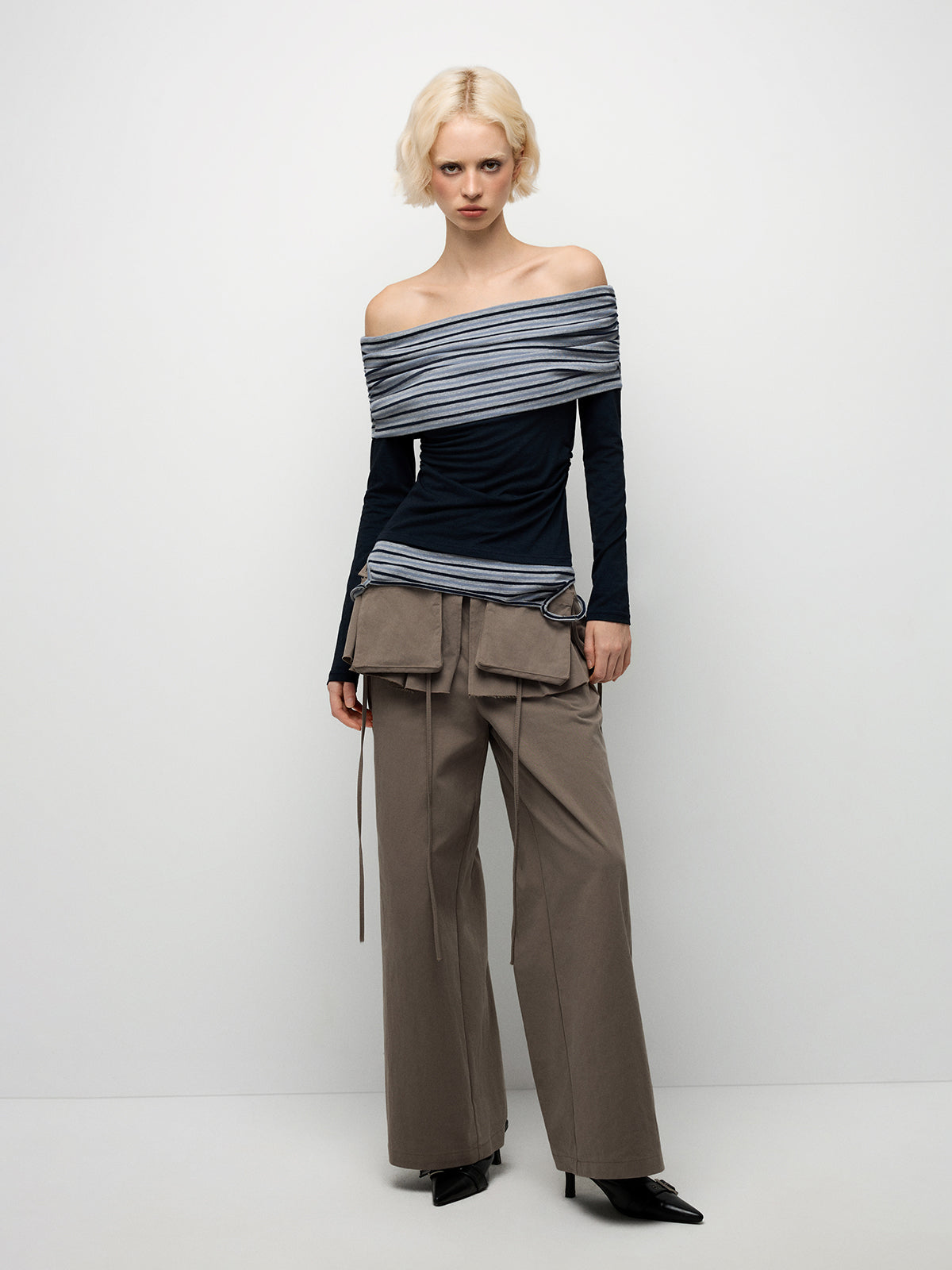 Serene Line Off-Shoulder Top – Noir Stripe