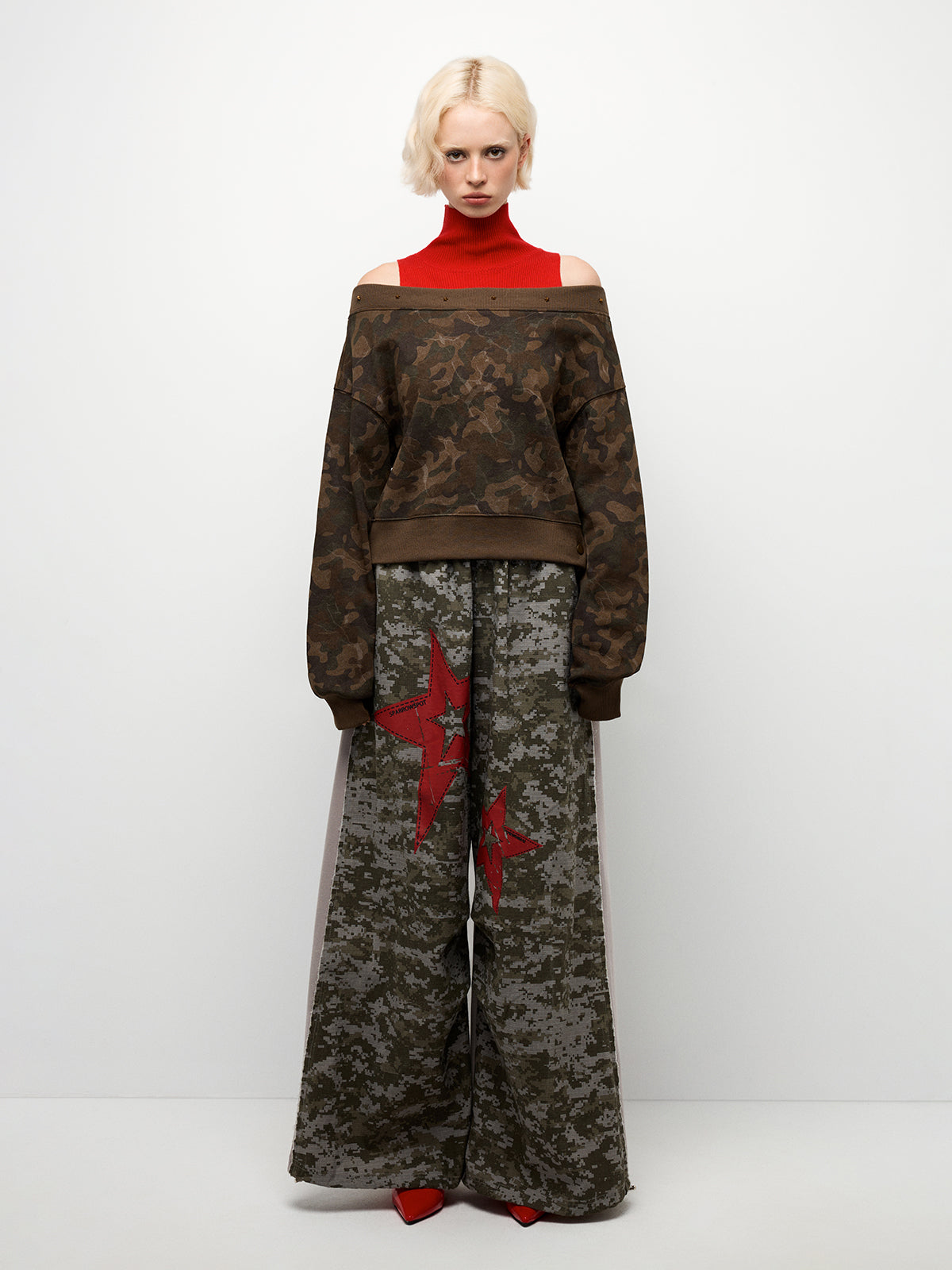 Camo Star Pants – Beige Contrast