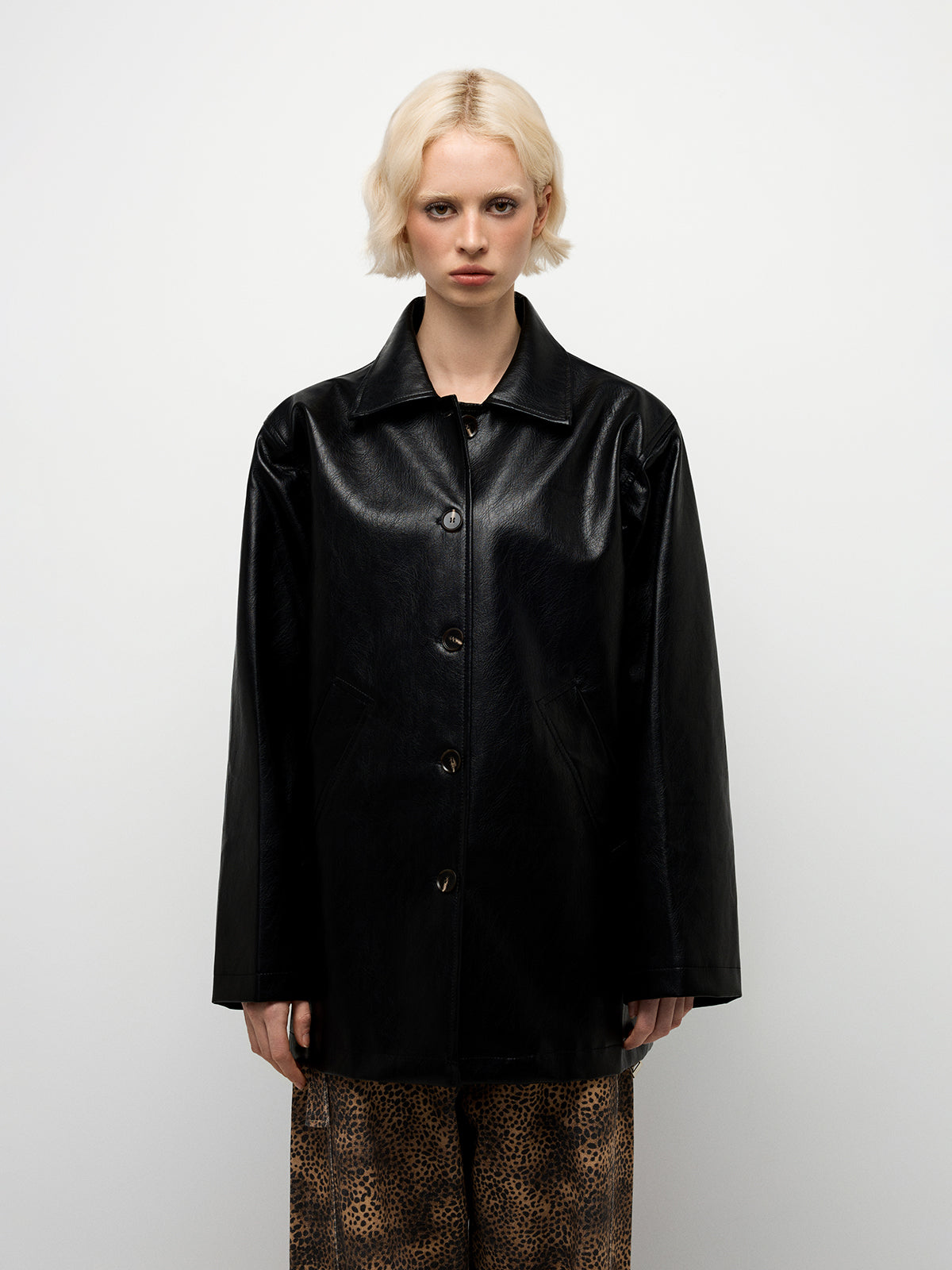 Leather Blazer – All Black