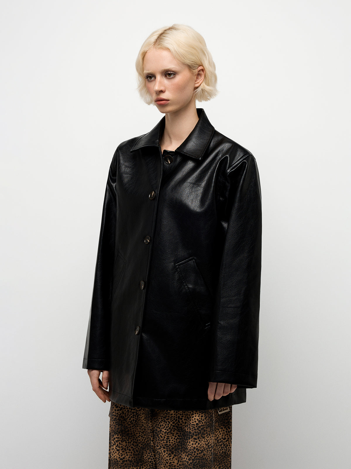Leather Blazer – All Black