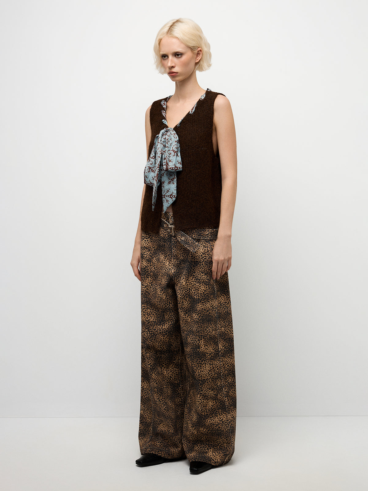 Bloom Tie Vest – Espresso Brown