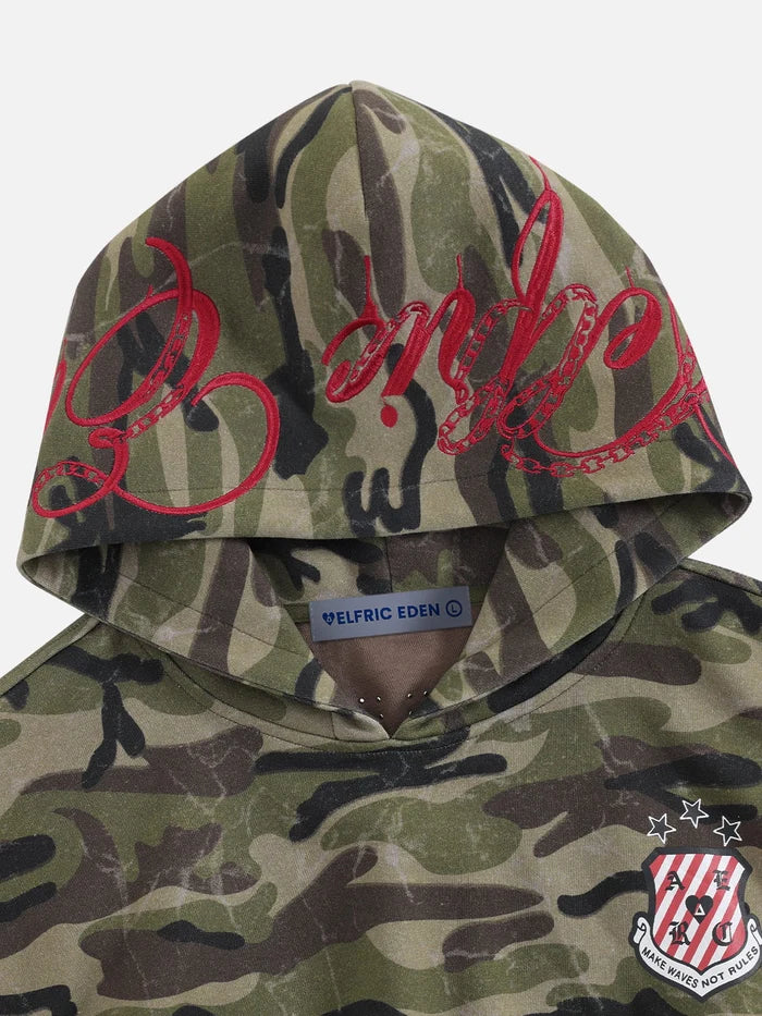 Weekday Outdoor Skimming Camouflage Cropped Zip Jacket - Green