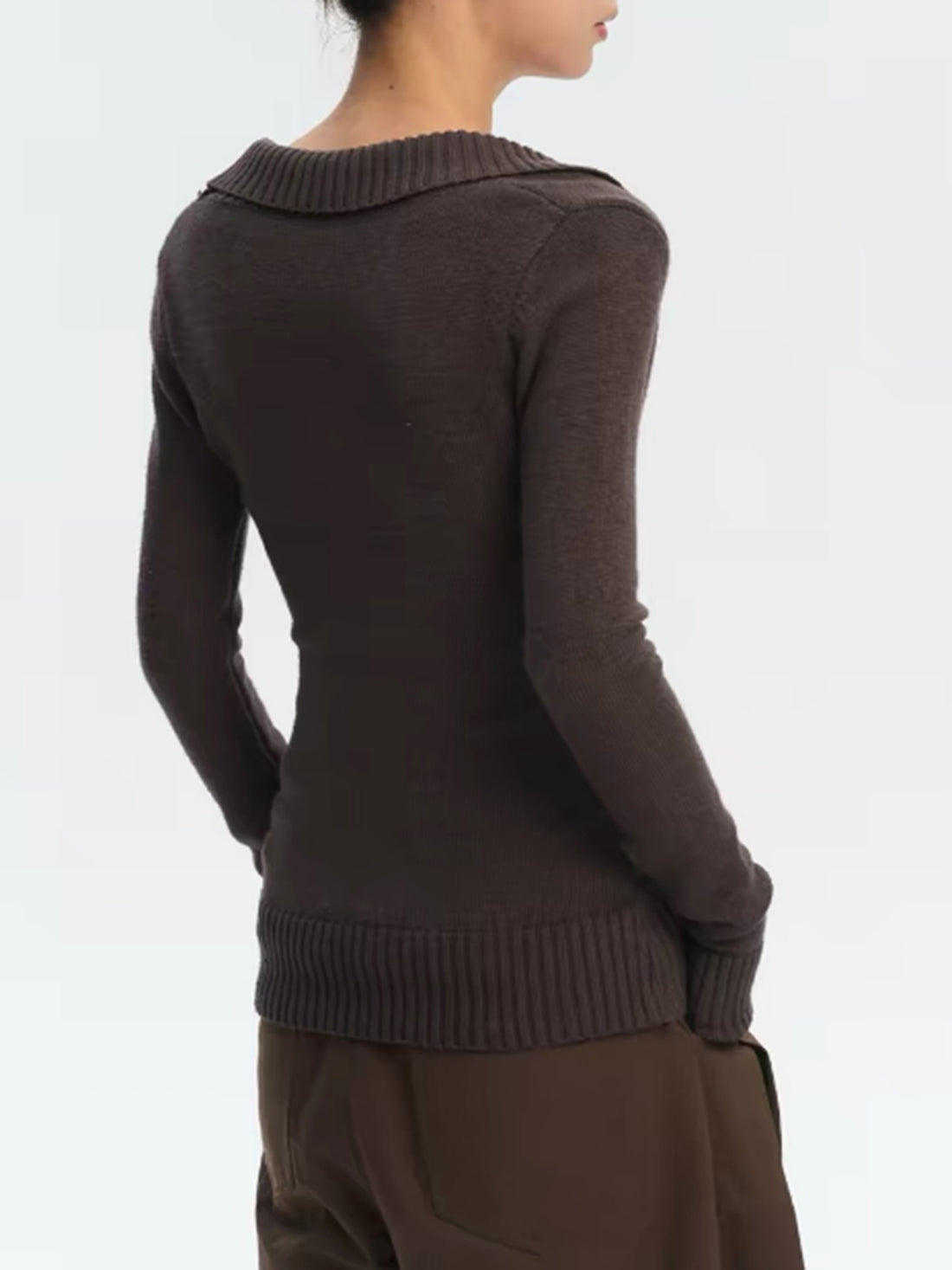 Brick Lane Skimming Scoop Neck Long Sleeve Knit Sweater - Brown