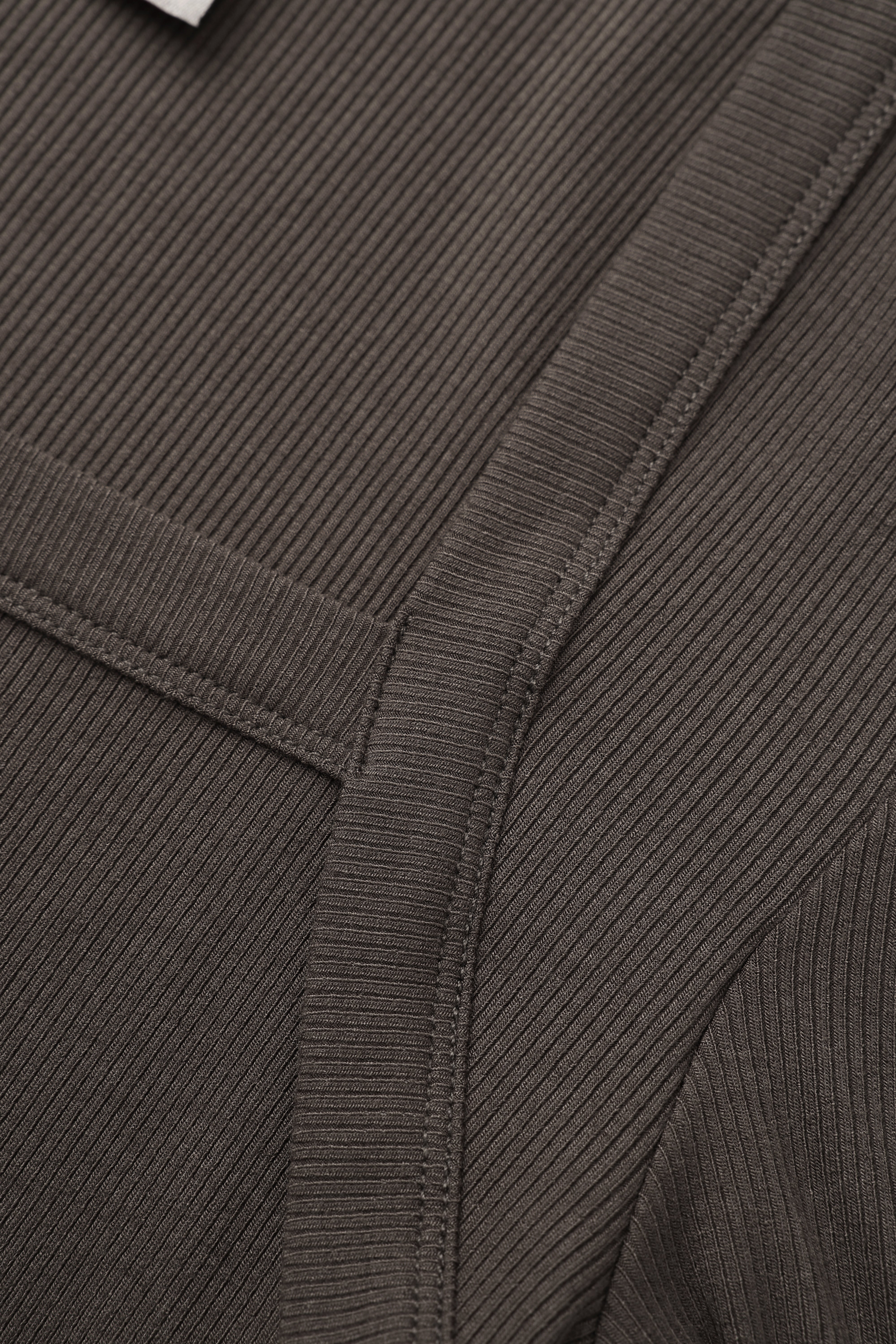 Save As Basic Sleeve Top – Ash Byte