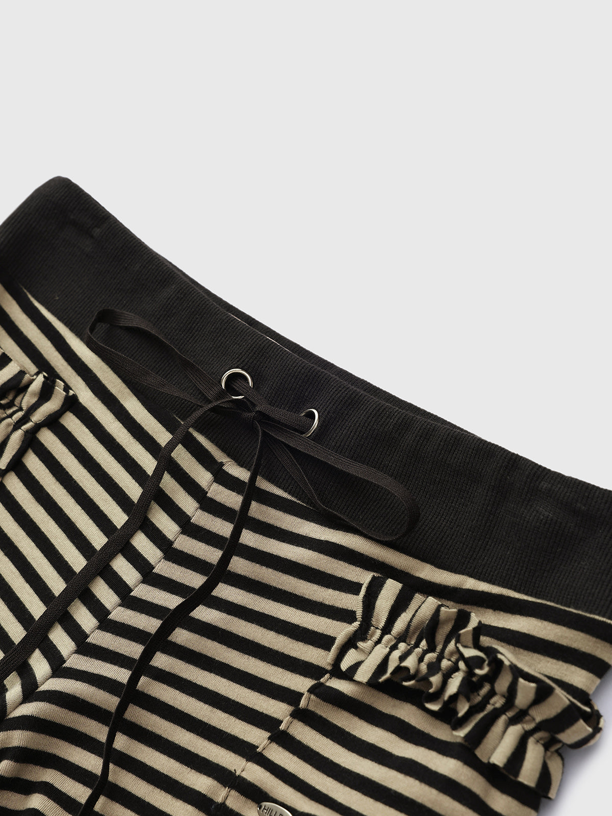 Close Track Knit Set Shorts - Ink Brass