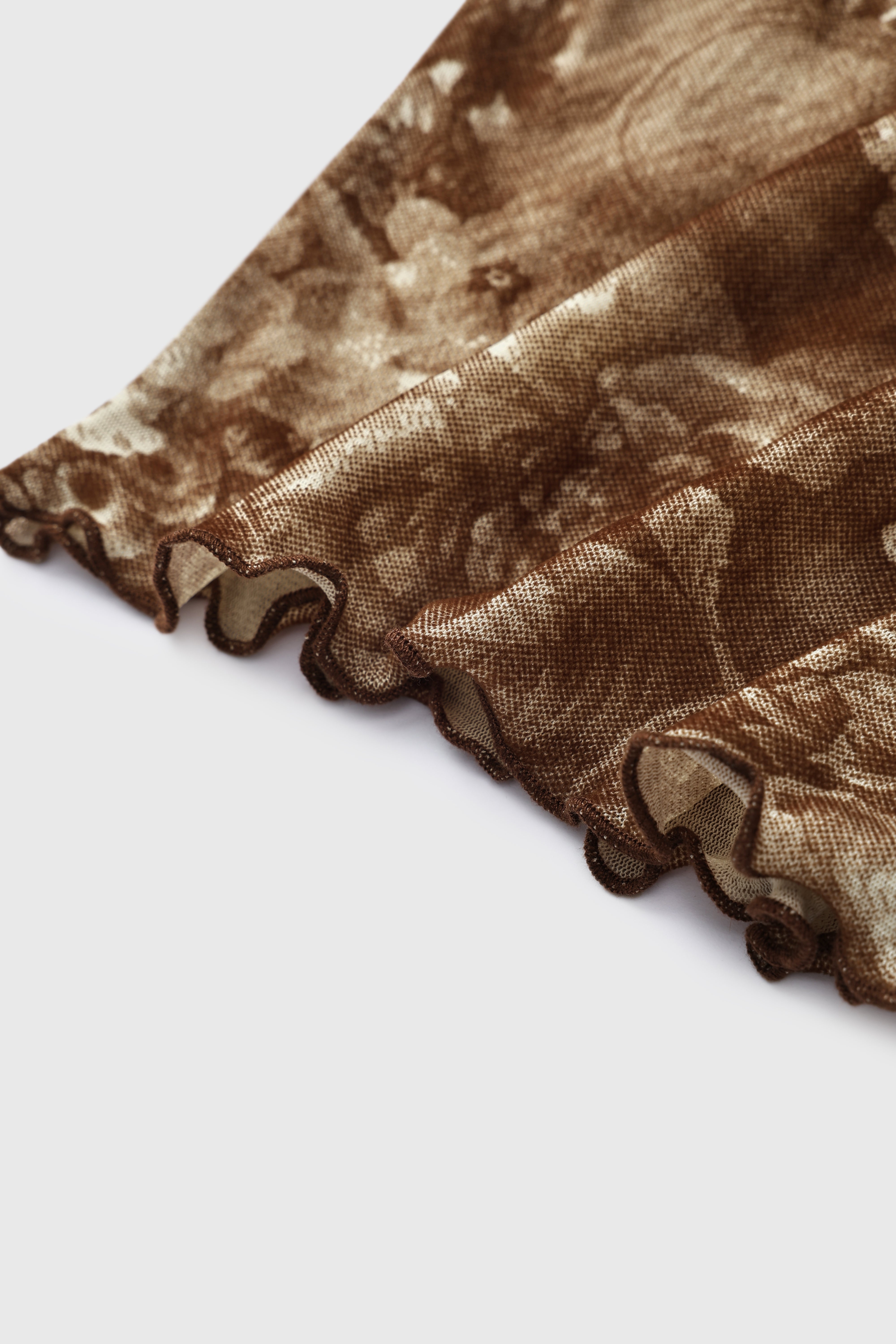 Decaf Blur Floral Top – Rust Swirl