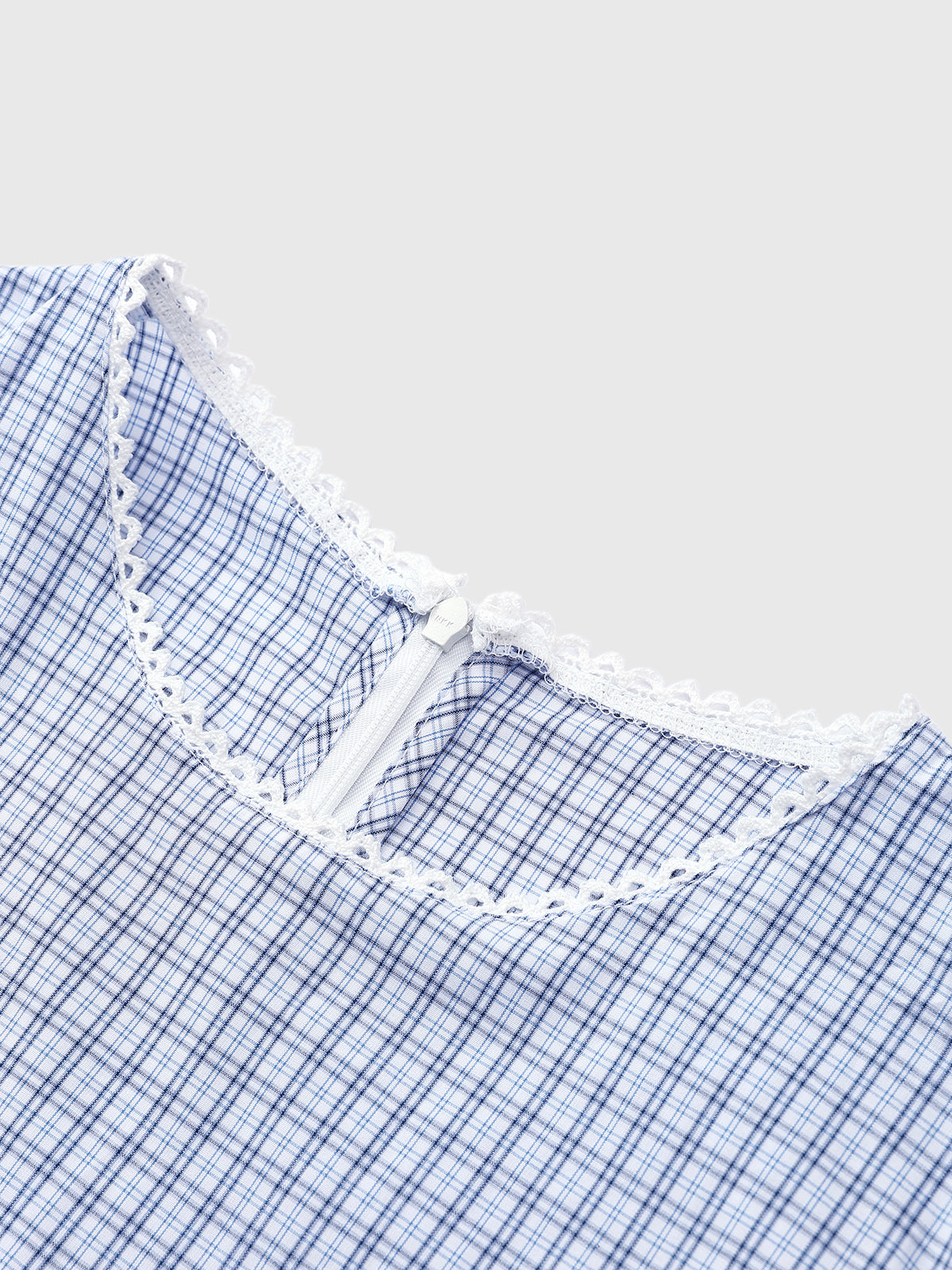 Office Picnic Tank – Sky Check