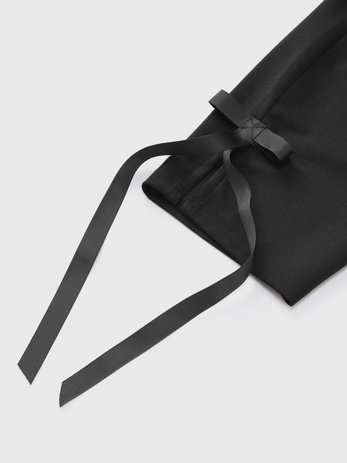 Flounce Mode On Yoga Pants – Matte Black